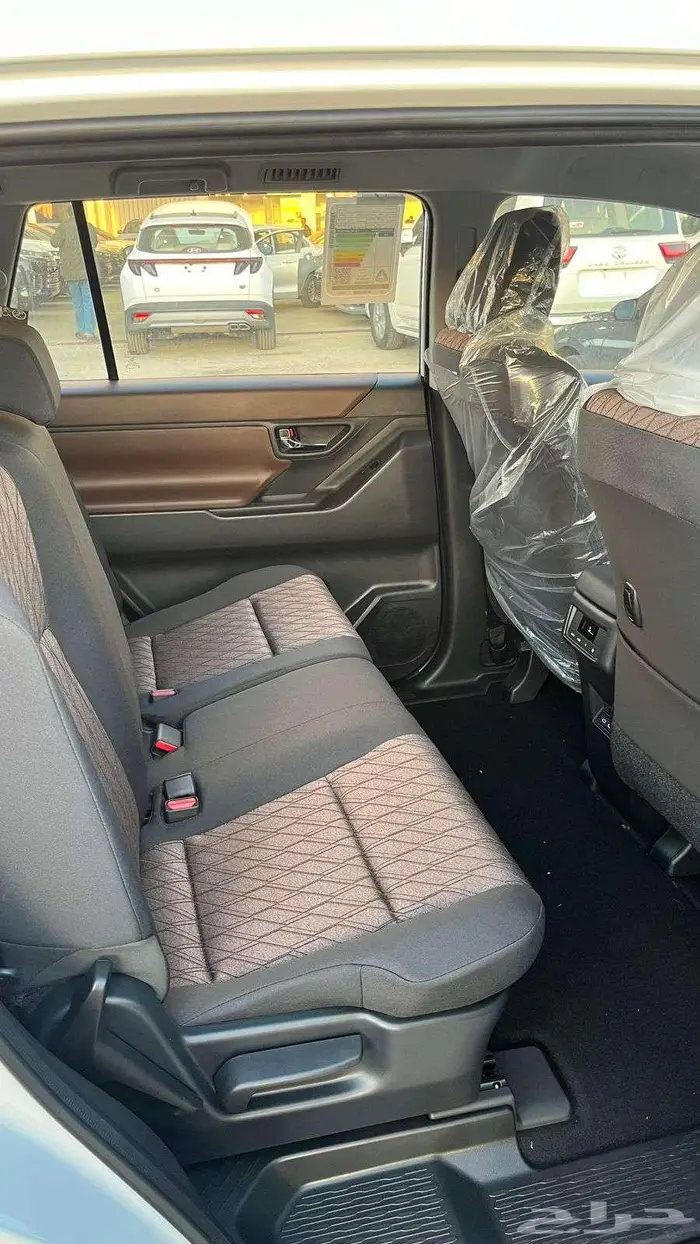 تويوتا انوفا بنزين GL 2026 سعودي 1