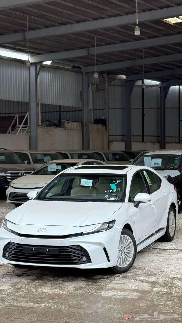 عرض خاص تويوتا كامري 2025 LE بنزين سعودي 120500 0