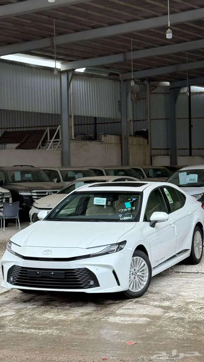 عرض خاص تويوتا كامري 2025 LE بنزين سعودي 120500 1