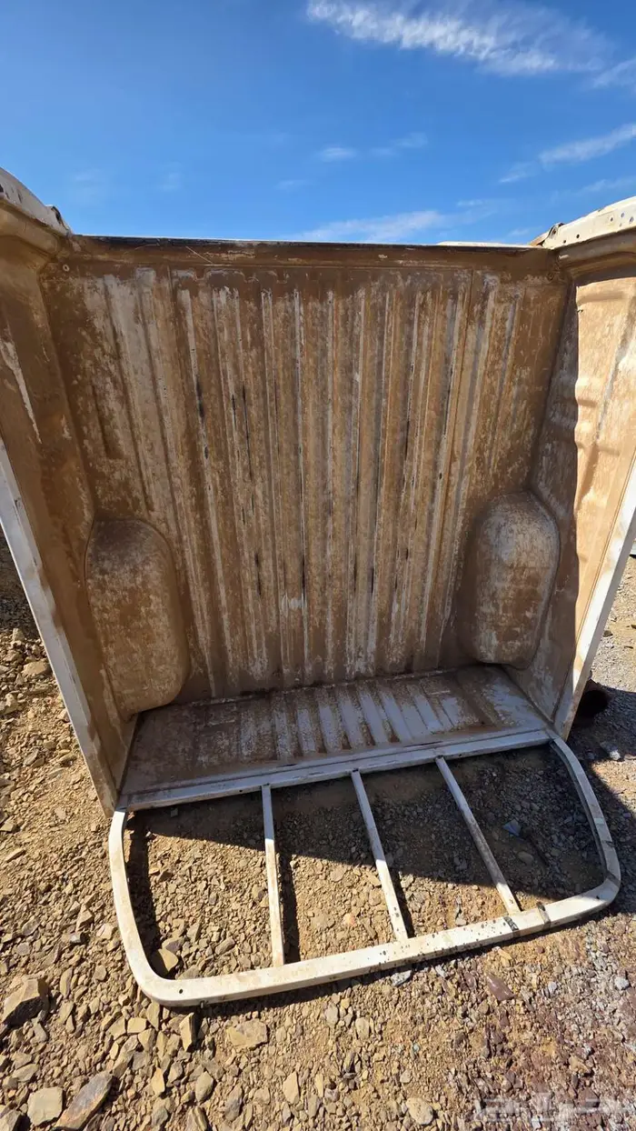 صندوق هايلكس 4