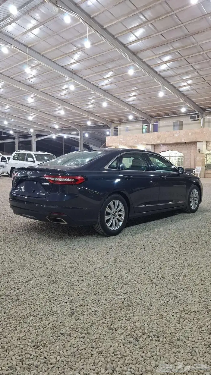 فورد تورس 2022 11