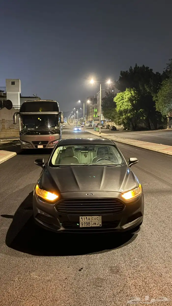 فورد فيوجن 2015 استخدم 0