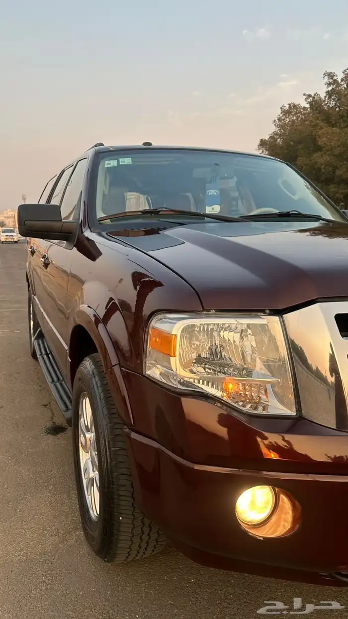 اكسبديشن فورد 2013 16