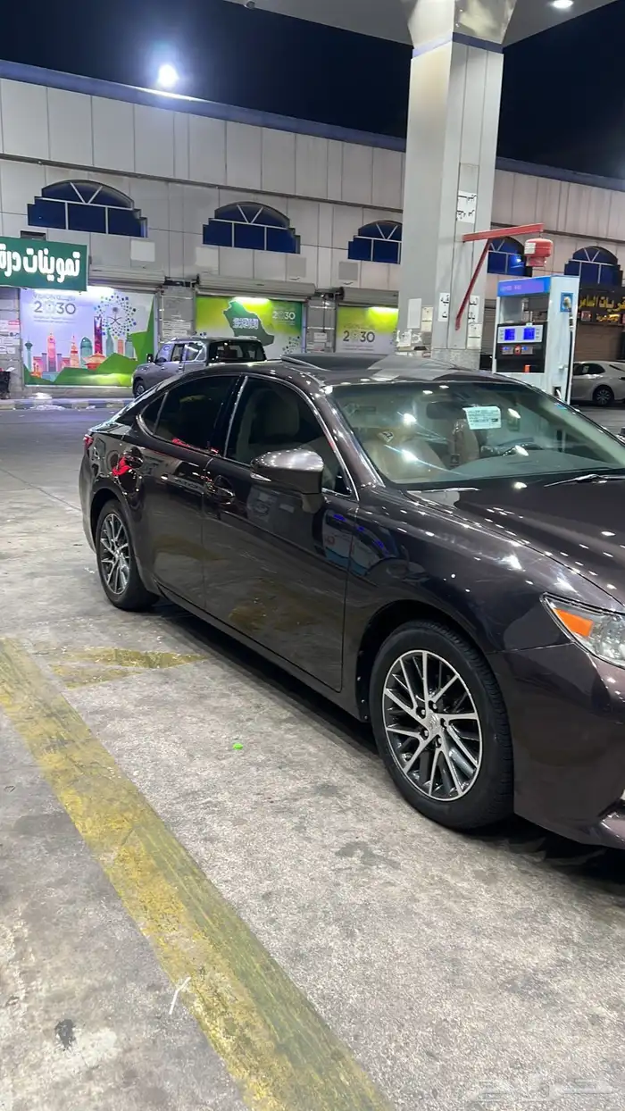 للبيع لكزس ES2015 5