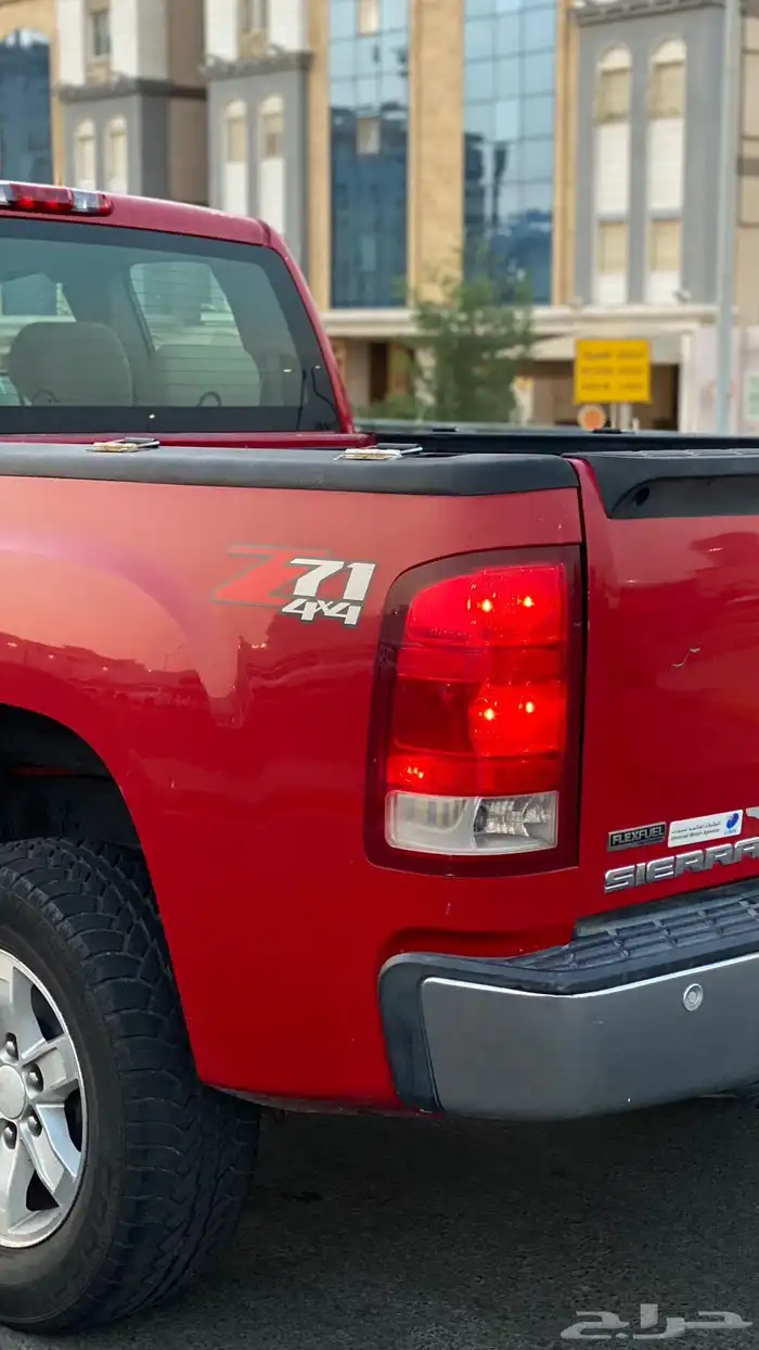 سيرا 2011 لوحه مميزه Z71 12