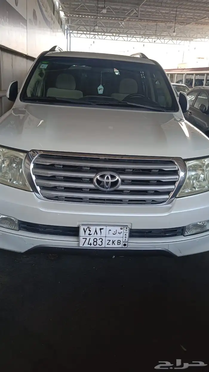 لا ندكروزر تويوتا 2011 0