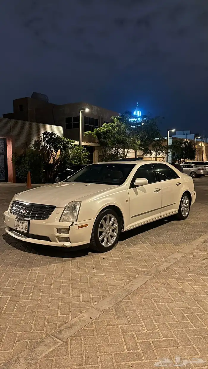 كاديلاك SLS 2009 من نوادر كاديلاك 3