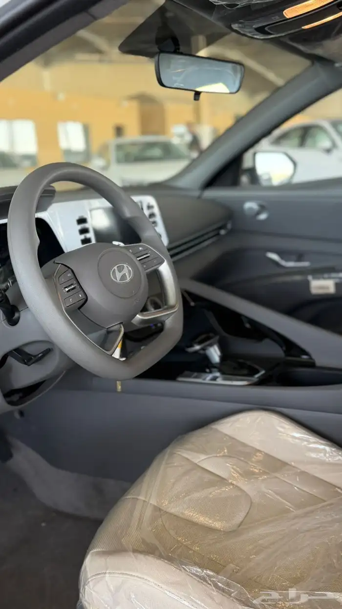 هونداي إلنترا سمارت 2026 (أبيض رصاصي )بأقل سعر 5