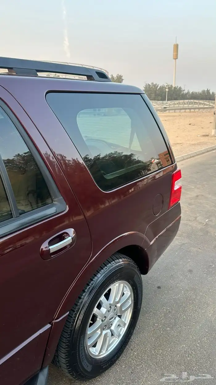 اكسبديشن فورد 2013 2