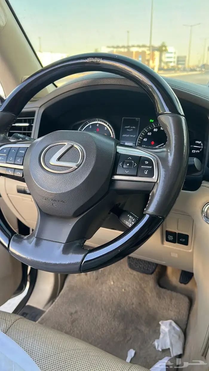 للبيع جيب لكزس LX 2017 مجدد 2021 2