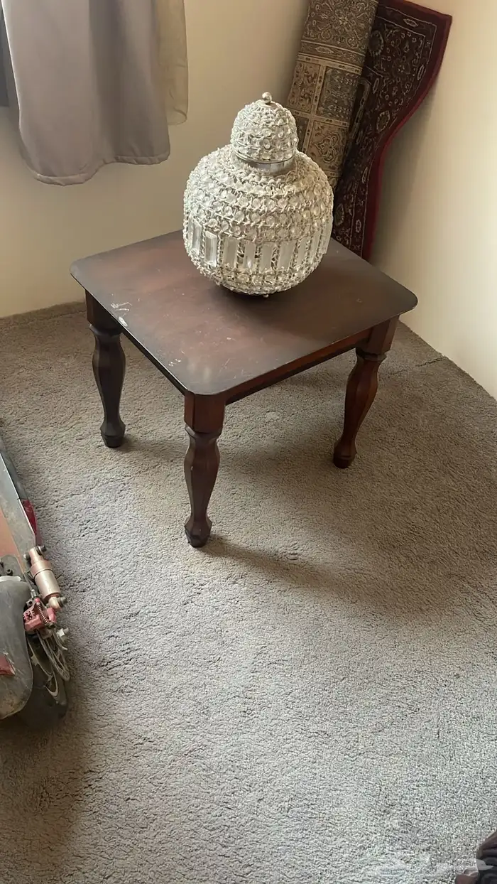 مدخل وطاولات للبيع 3