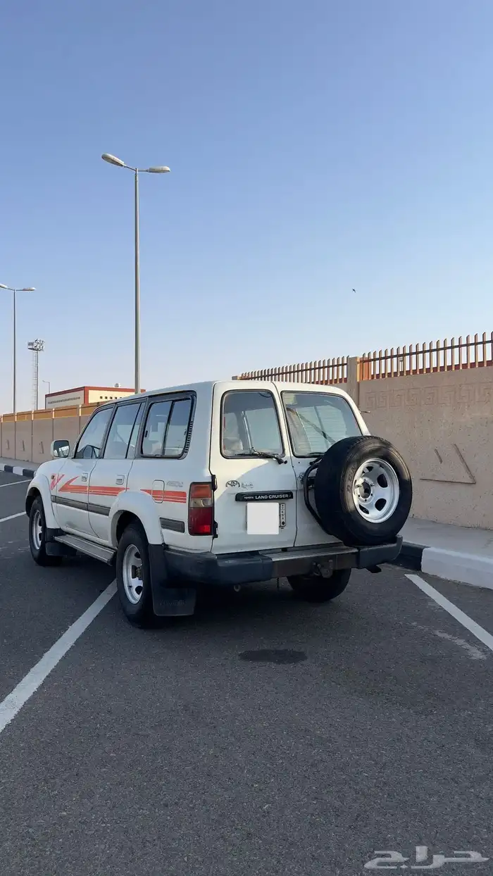 جيب لاندكروز فكسار للبيع 1