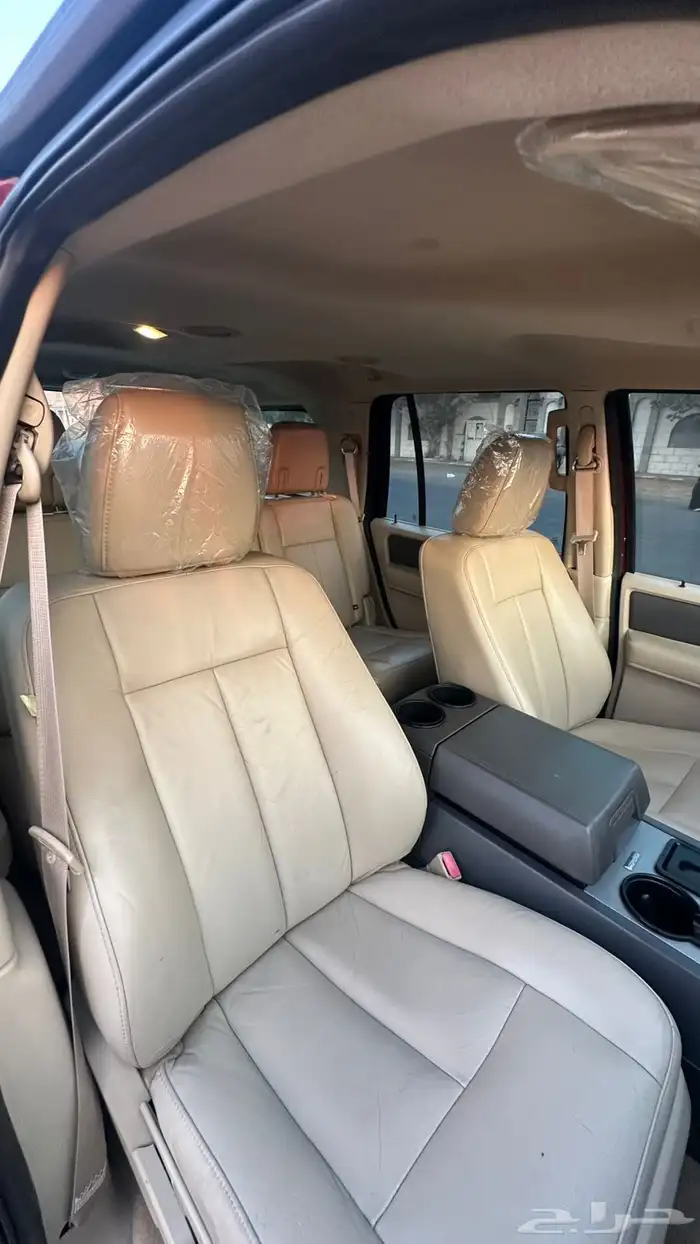 اكسبديشن فورد 2013 31