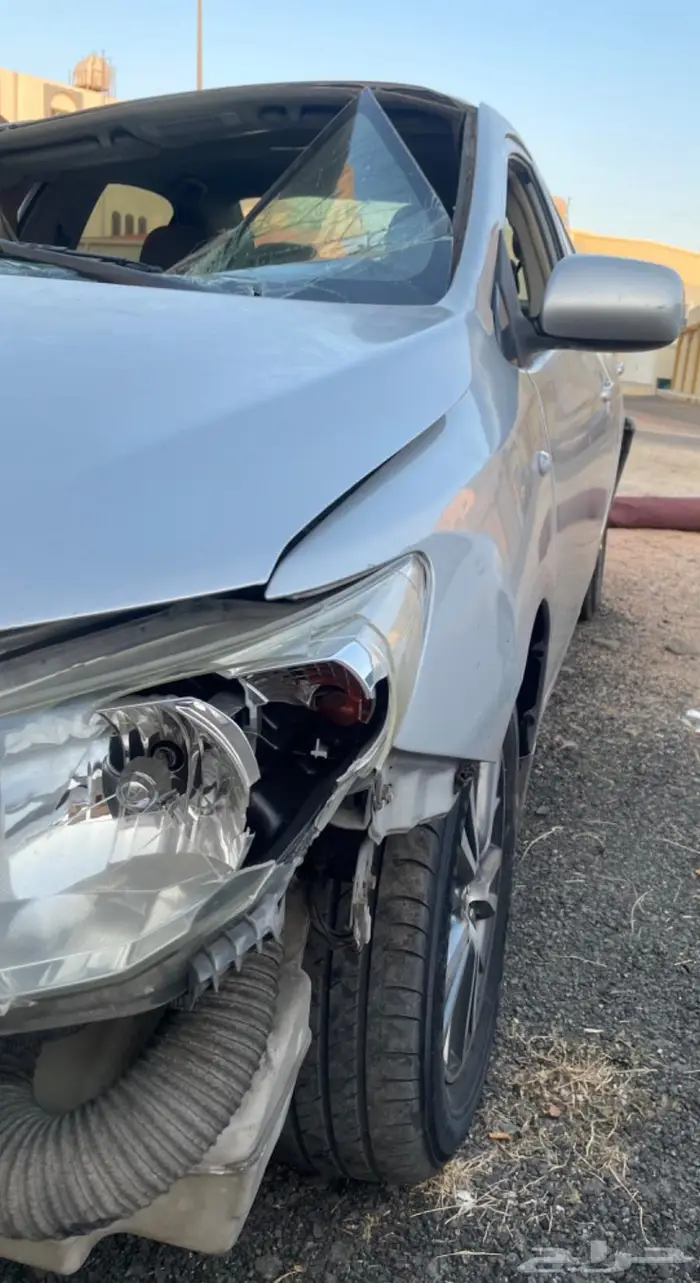 كورلا 2013 مصدومة للبيع 1