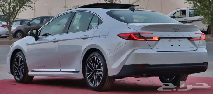 تويوتا كامري LE هايبرد 2025 سعودي اقل سعر 12
