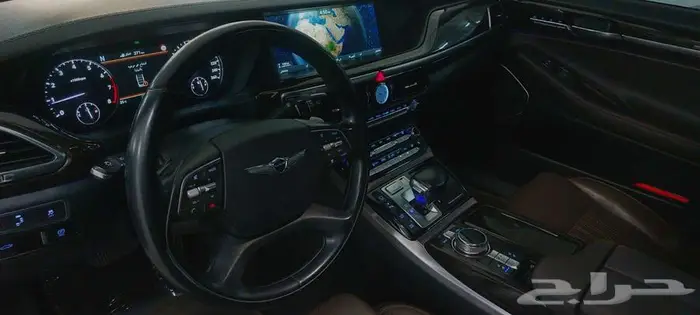 جينسيس G90 2017 رويال V6 نظيفة وكالة 21