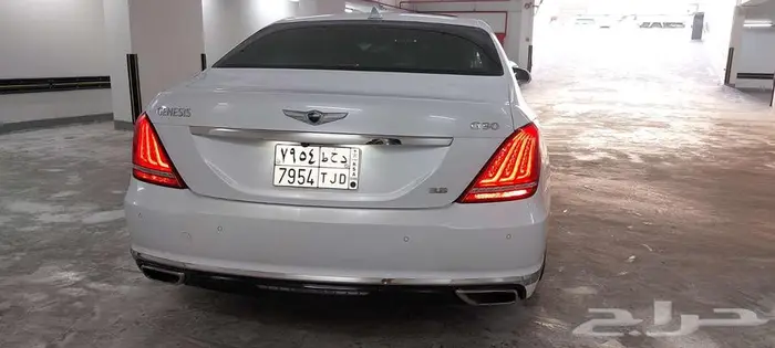 جينسيس G90 2017 رويال V6 نظيفة وكالة 20