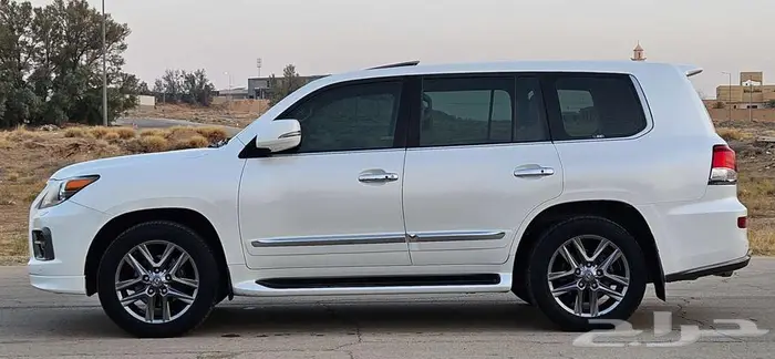 لكزس 570LXسعودي2014غاية المستخدم 6