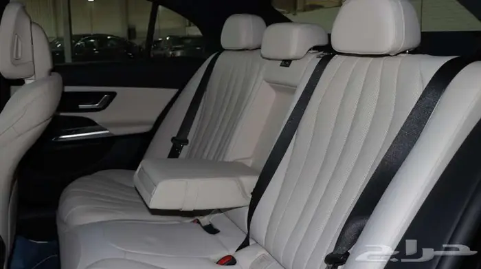 E200 AMG MODEL 2025 - اي 200 3شاشات (كاش - بنوك ) 17