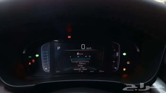 تويوتا اوربان كروز استاندر 2026 13