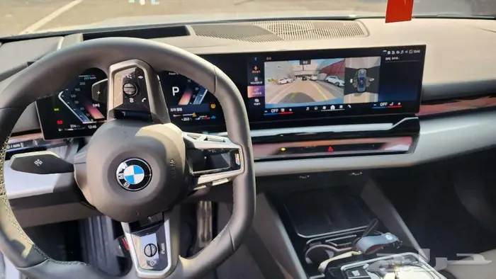 بي ام الفئة الخامسة 520 - BMW520I M sport 2025 7