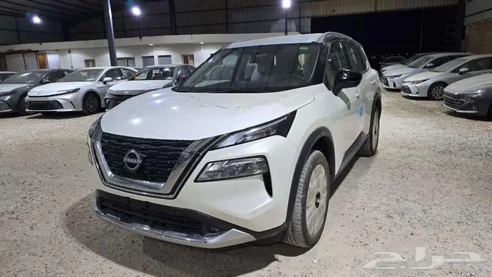 نيسان اكس تريل 2025 1