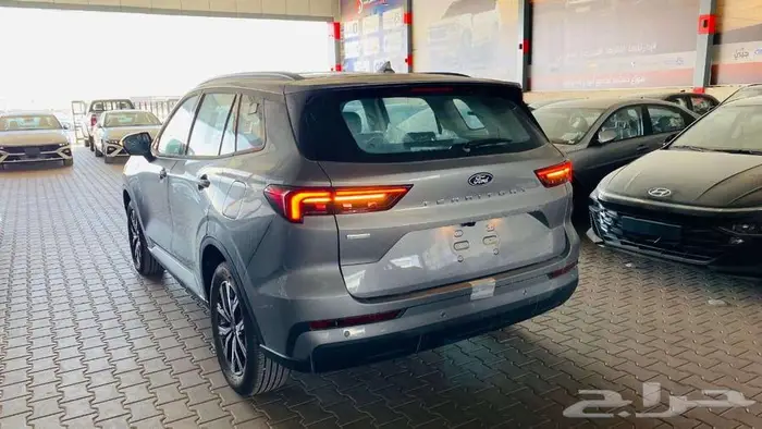 فورد تيرتوري امبيانتي 2026 10