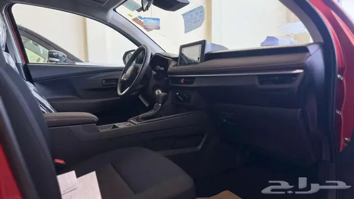 تويوتا يارس Y 2024 6