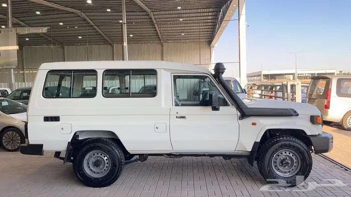 لاندكروزر مصندق - 2025 - بنزين - خليجى 2