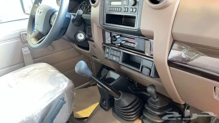 لاندكروزر مصندق - 2025 - بنزين - خليجى 7