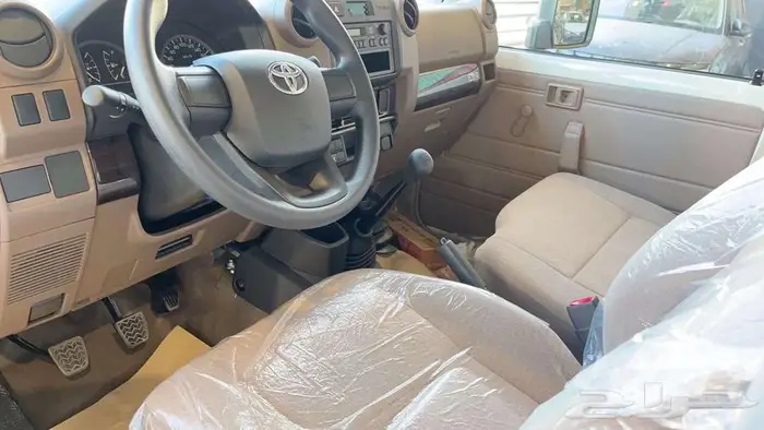 لاندكروزر مصندق - 2025 - بنزين - خليجى 6