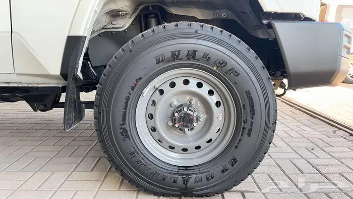 لاندكروزر مصندق - 2025 - بنزين - خليجى 11