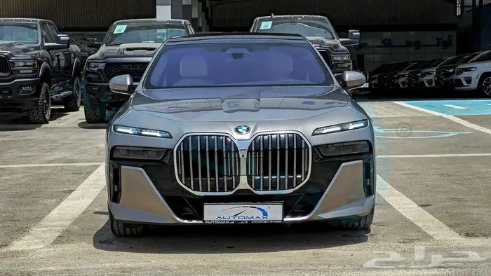 بي ام دبليو 735i M 2026 خليجي اصفار مع ضمان الوكيل 3