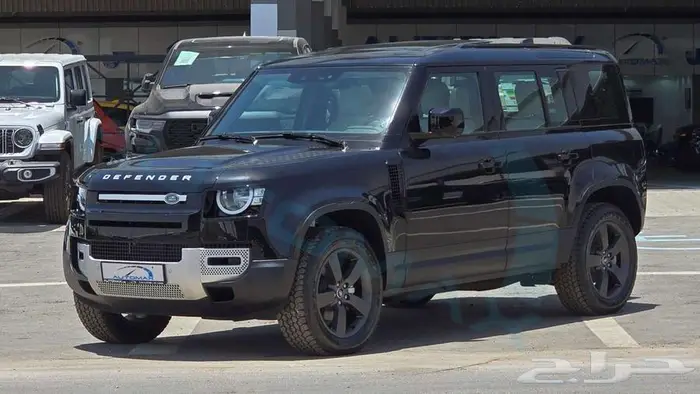 2025 LAND ROVER DEFENDER 110 S P300 GCC ضمان وصيانة الوكيل 0