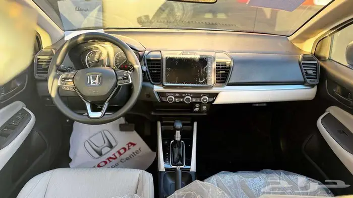 هوندا سيتي LX سبورت 2024 10