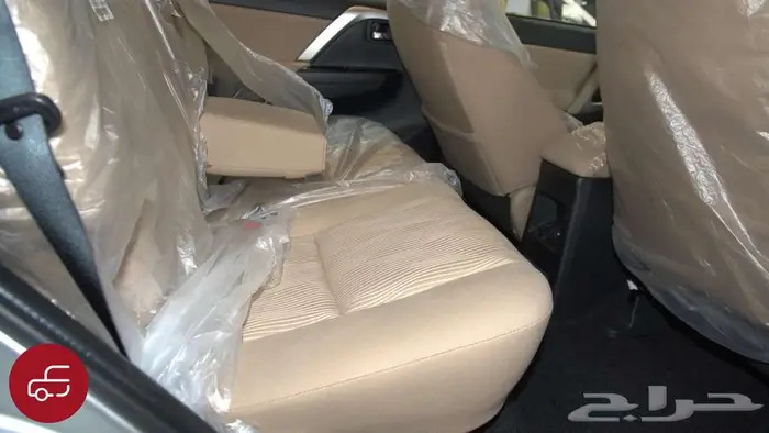 ميتسوبيشي مونتيرو استندر 2025 6