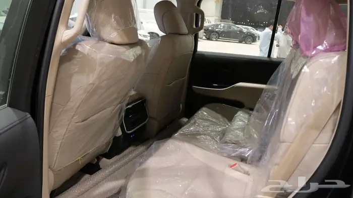 تويوتا لاندكروزر GX.R.2025 تنفس طبيعي خليجي بنزين.. 12