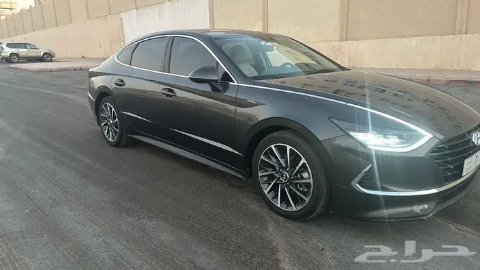 للبيع سوناتا 2022 نص فل 2