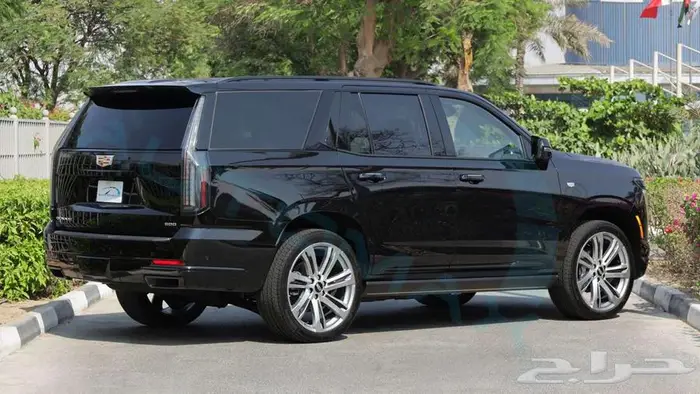 كاديلك اسكاليد 600 Sport Platinum 2025 اصفار مع ضمان 6