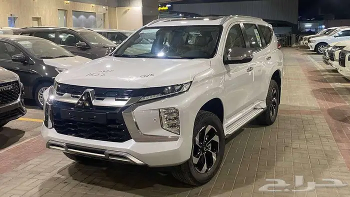 ميتسوبيشي مونتيرو فل بريميوم موديل 2025 بنزين 0