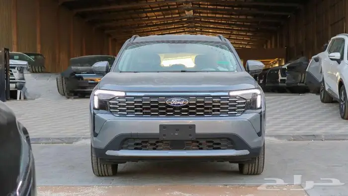 فورد تيرتوري بكل مواصفاتها كاش وبالتقسيط 1