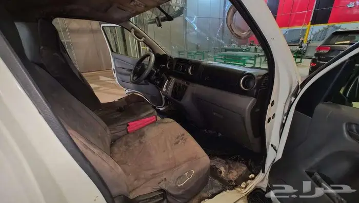 باص نيسان أورفان 2016 5