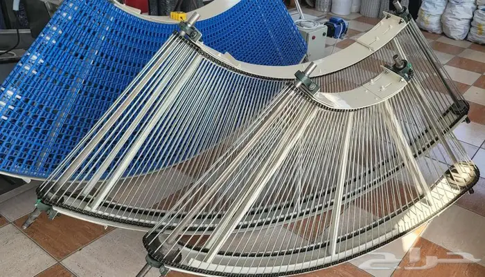 سيور ناقلة بلاستيكية ومعدنية أفران ومعدات تمور 0