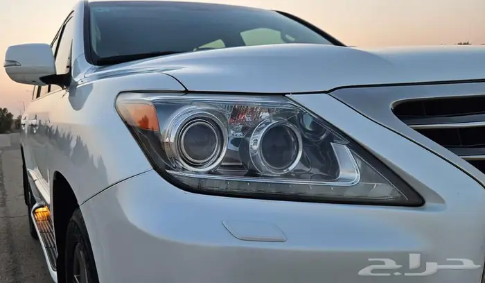 لكزس 570LXسعودي2014غاية المستخدم 15