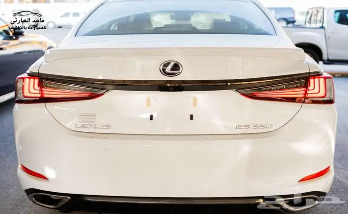 لكزس ES350 فئة F-سبورت 2025 ب 253.000 شامل الضريبة 2
