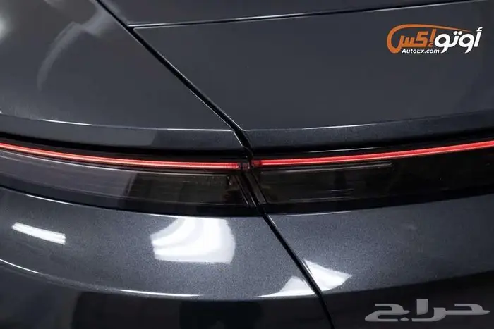 2022 بورشه تايكان 17