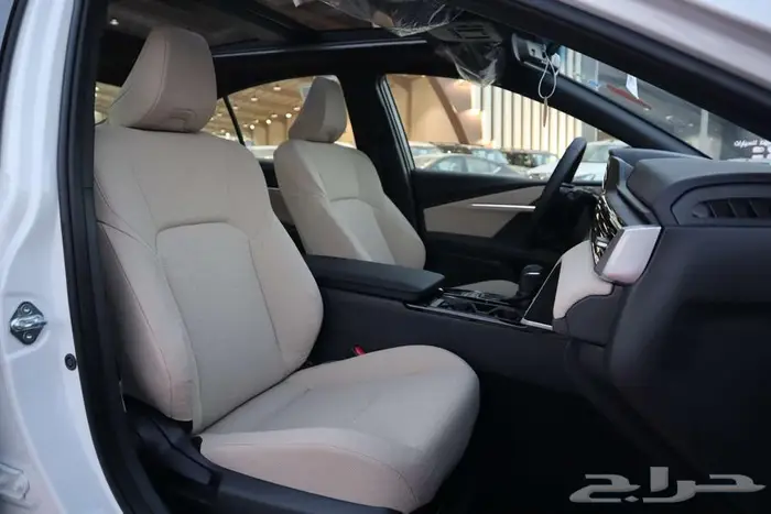 تويوتا كامري LE هايبرد 2025 سعودي اقل سعر 14