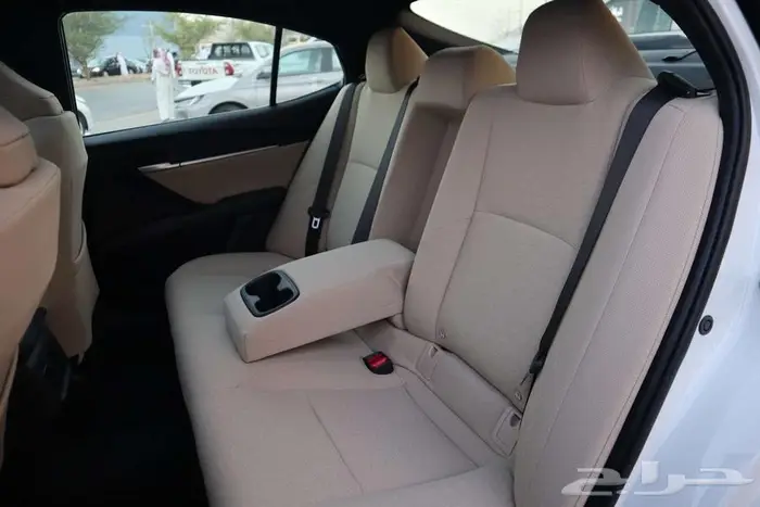 تويوتا كامري LE هايبرد 2025 سعودي اقل سعر 3