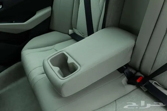 هوندا اكورد LX ستاندر 2025 تصميم يلفت الانظار 13