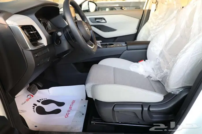 نيسان اكس تريل فئة ستاندر موديل 2025 دبل 9